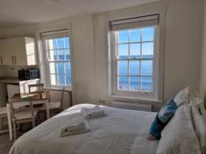 Horizon Sea View Suite